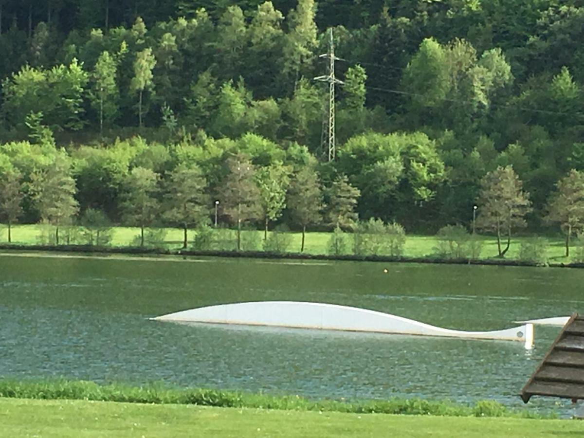 App Mit Seeblick Am Hillebachsee In Winterberg Ot Exterior foto